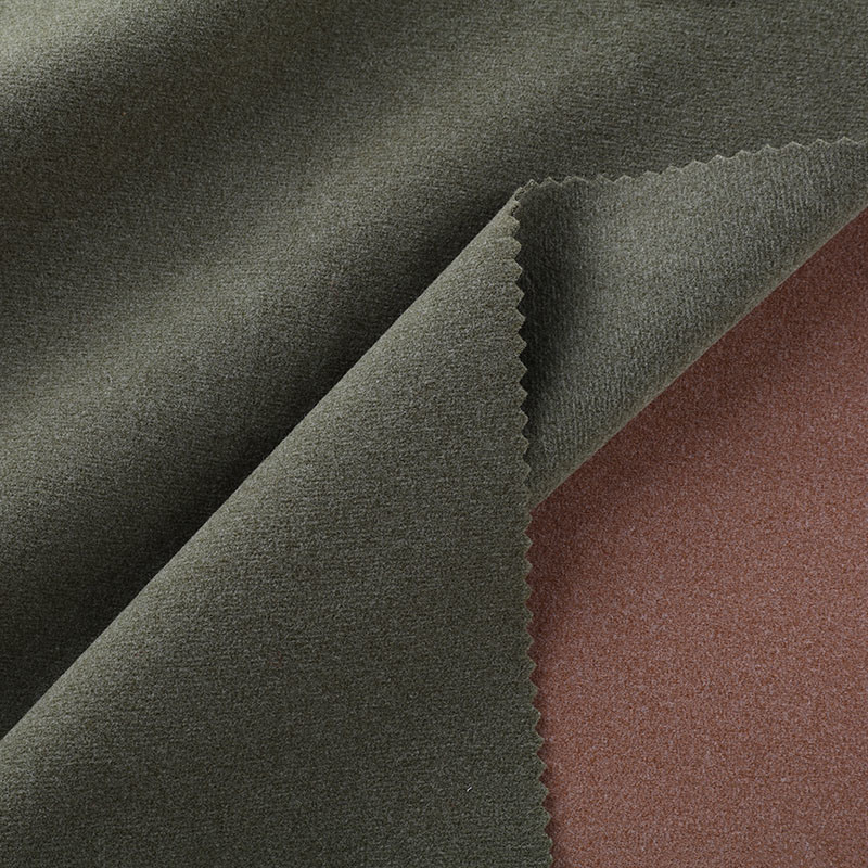 TECH FLEECE